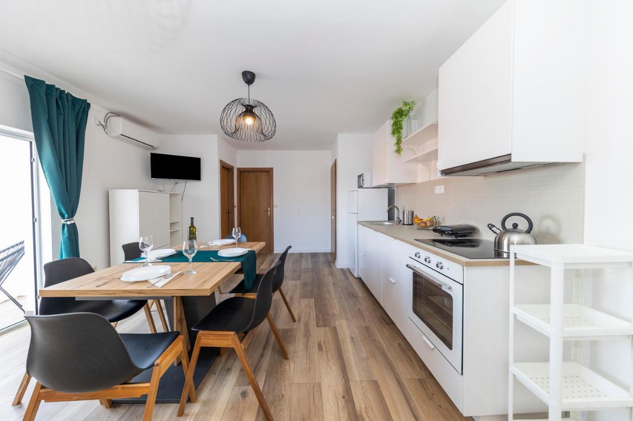 Apartmani Maestral Dobropoljana エクステリア 写真